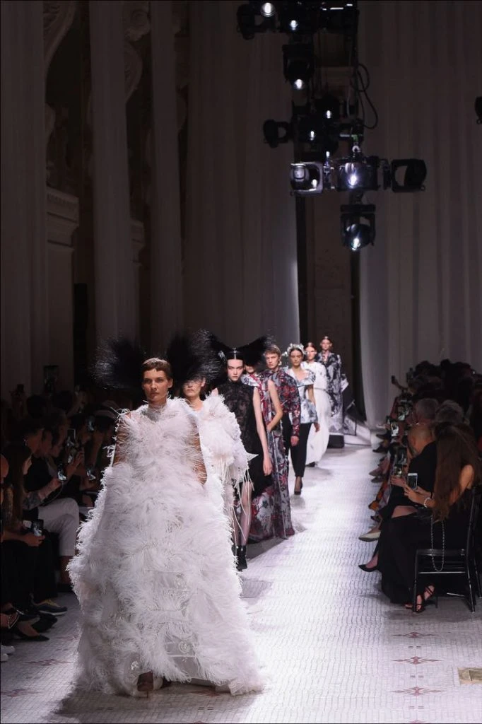 DESFILE GIVENCHY PARIS ALTA COSTURA FOTONOTICIAS