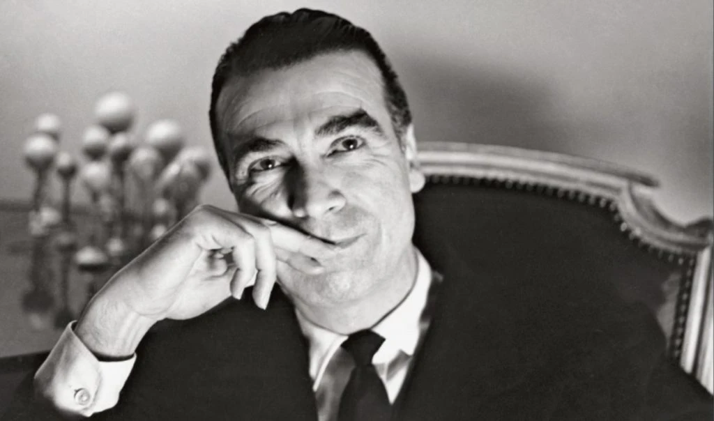 MUESTRA BALENCIAGA THYSSEN MODA DISEÑADOR