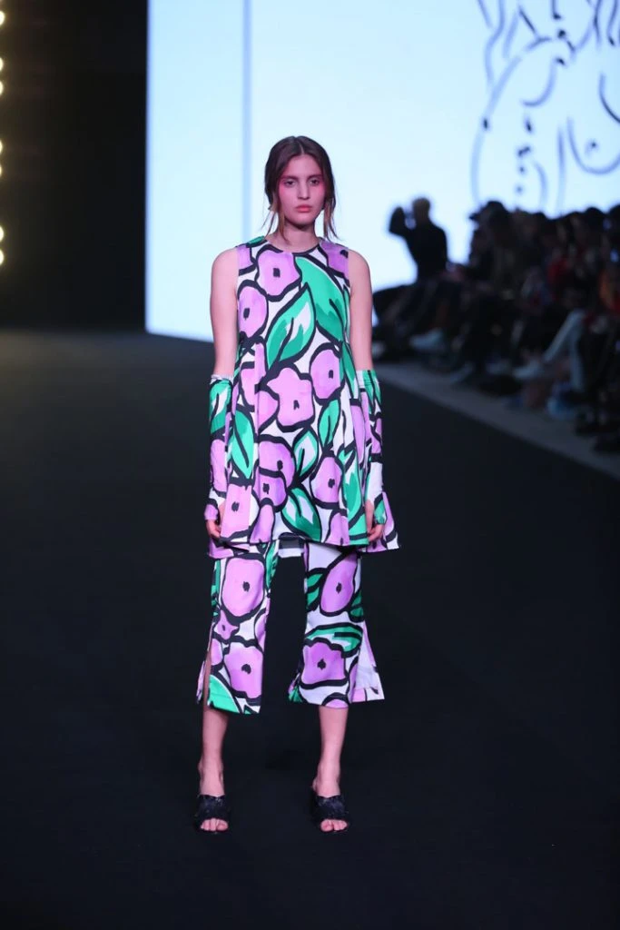 DESFILE BAF MILA KARTEI