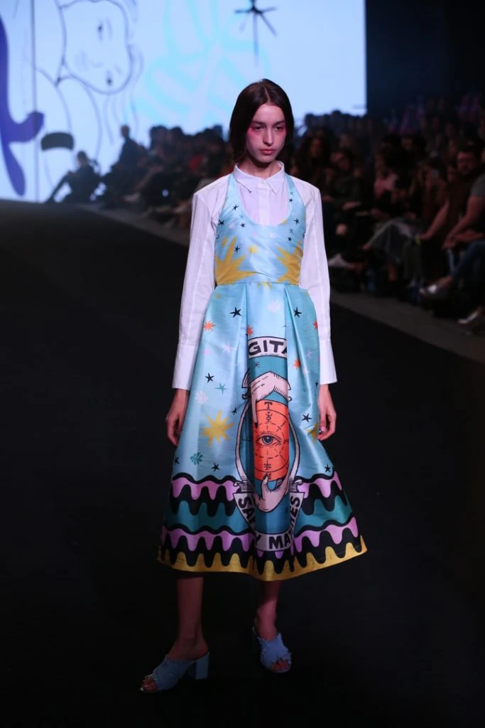 DESFILE BAF MILA KARTEI