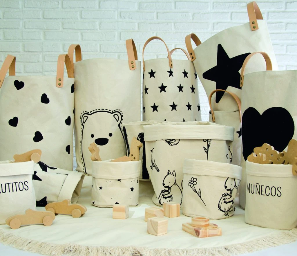 En The Stampa diseñan contenedores y otros objetos de deco buenísimos practiquísimos para guardar juguetes o ropa