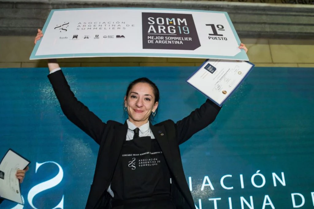 VALERIA GAMPER SOMMELIER