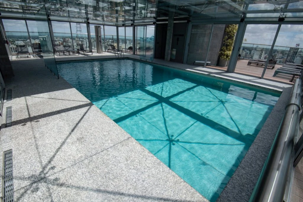 Una mega pileta para disfrutar todo el año. ¿Quién se suma?