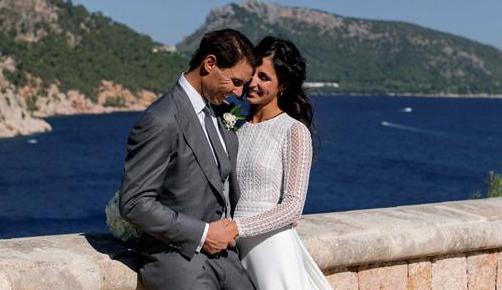 El vestido de boda art déco de Mery Perelló, la novia de Rafa Nadal