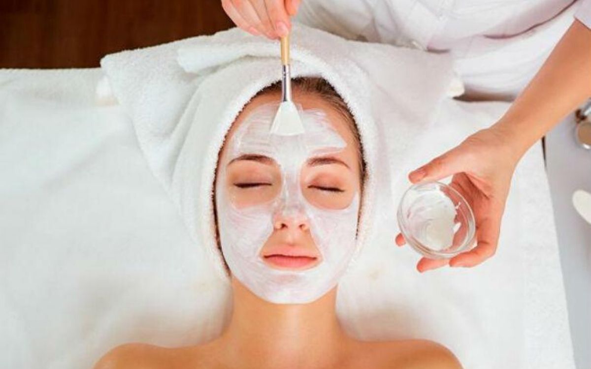 Por qué debemos limpiar nuestra piel todos los días