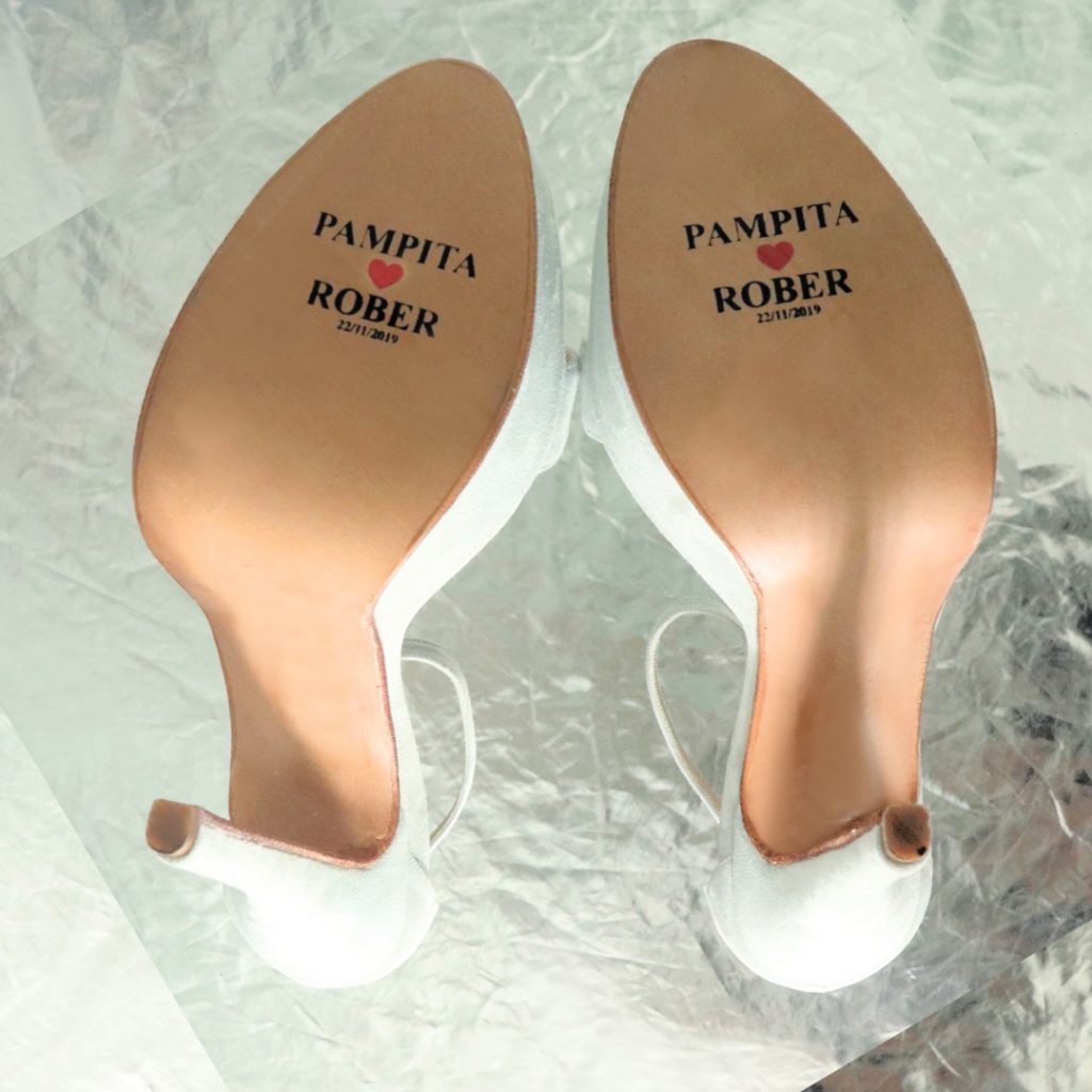 zapatos de novia grabados
