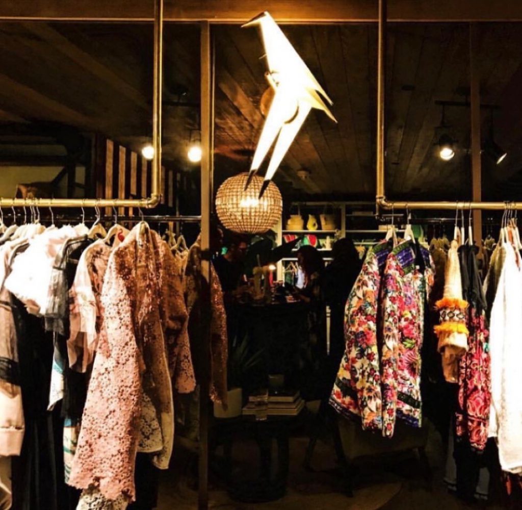 ALEX VINASH DISEÑADOR