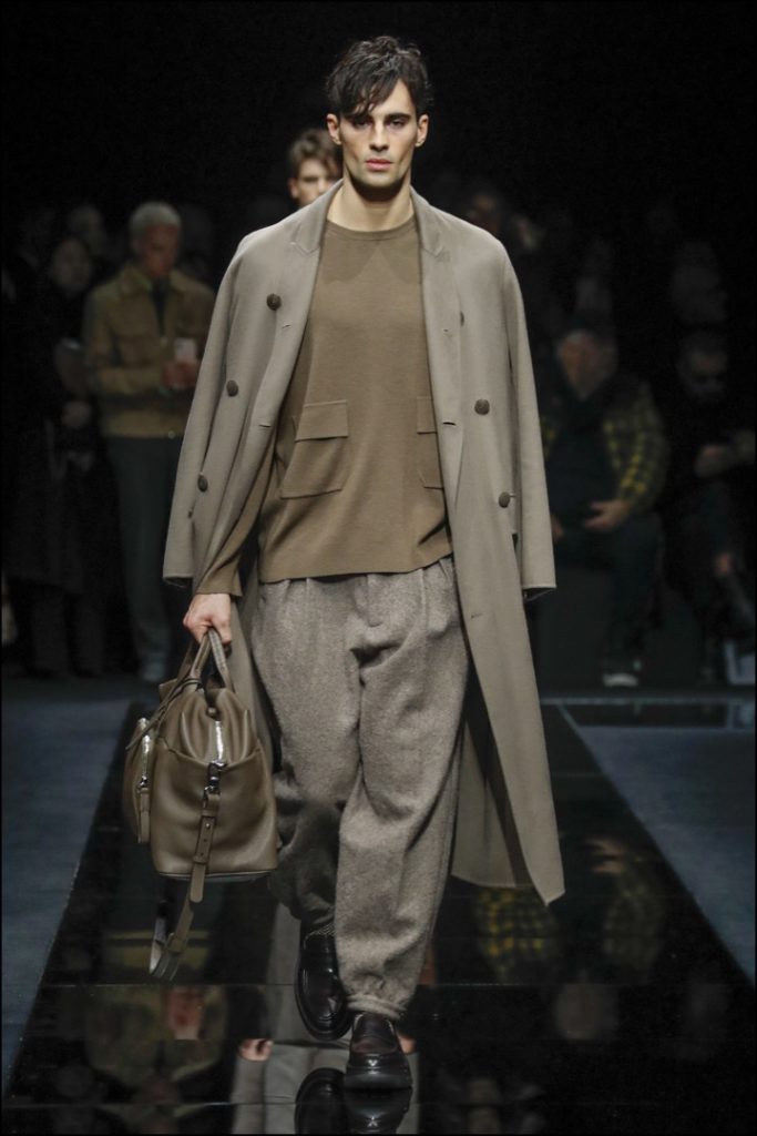 DESFILE GIORGIO ARMANI HOMBRE