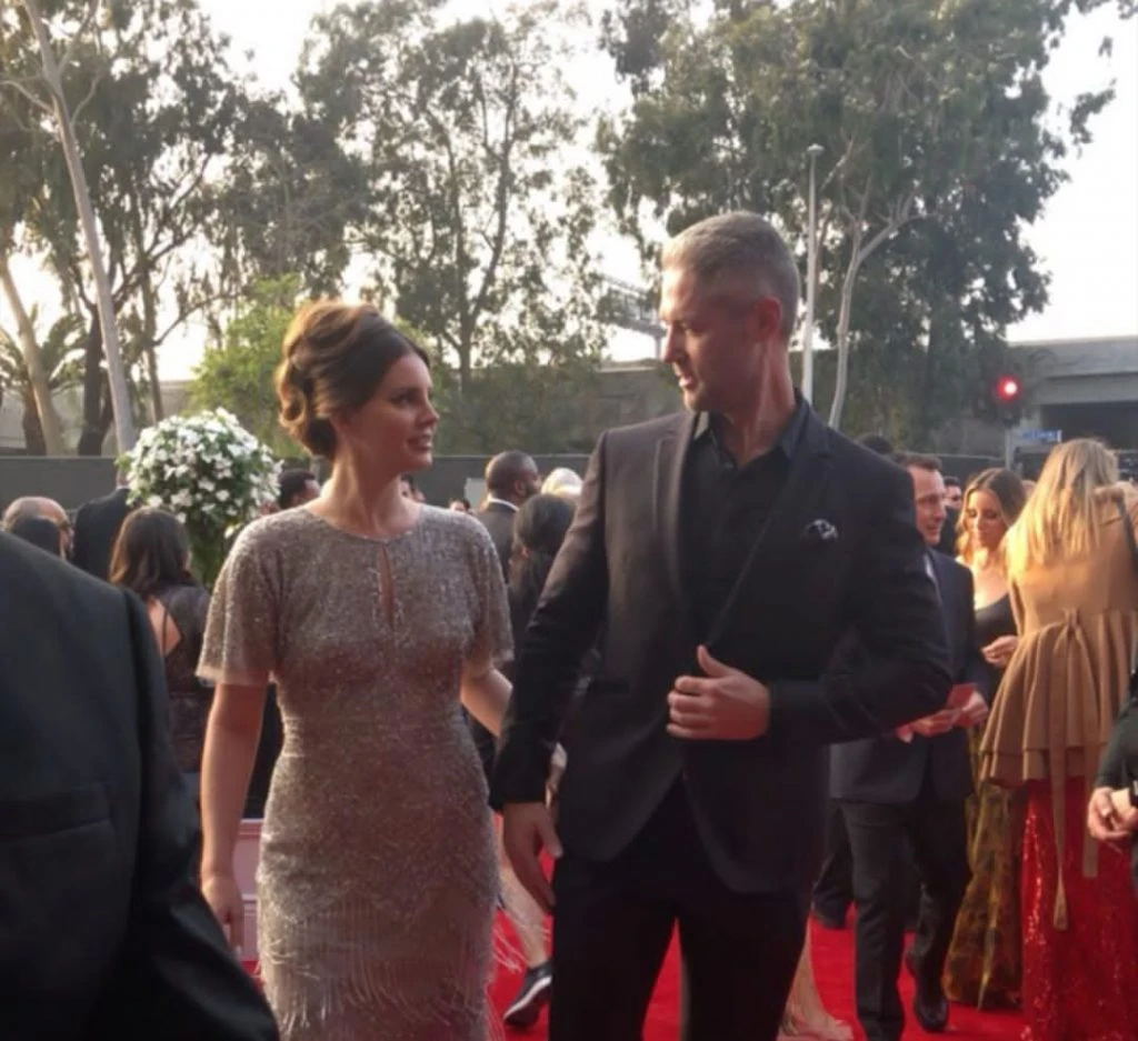 LANA DEL REY EN LO SGRAMMYS 2020