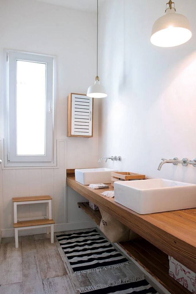 El baño de los chicos