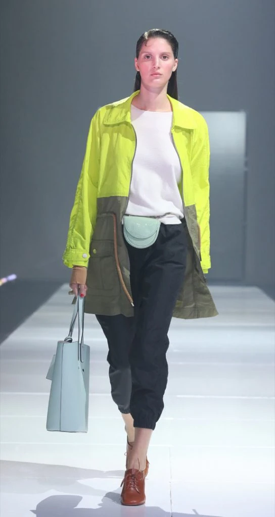 DESFILE MISHKA BAF