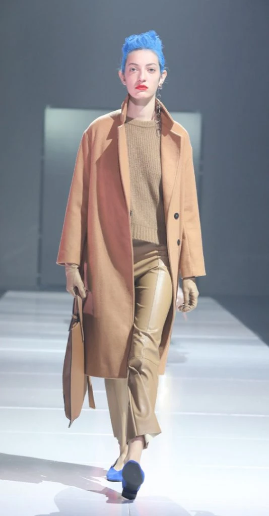 DESFILE MISHKA BAF