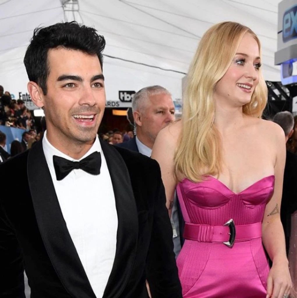 SOPHIE TURNER JOE JONAS