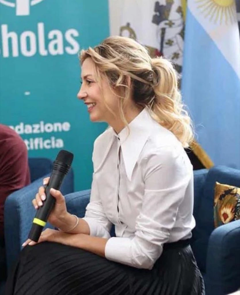 PEINADO PRIMERA DAMA