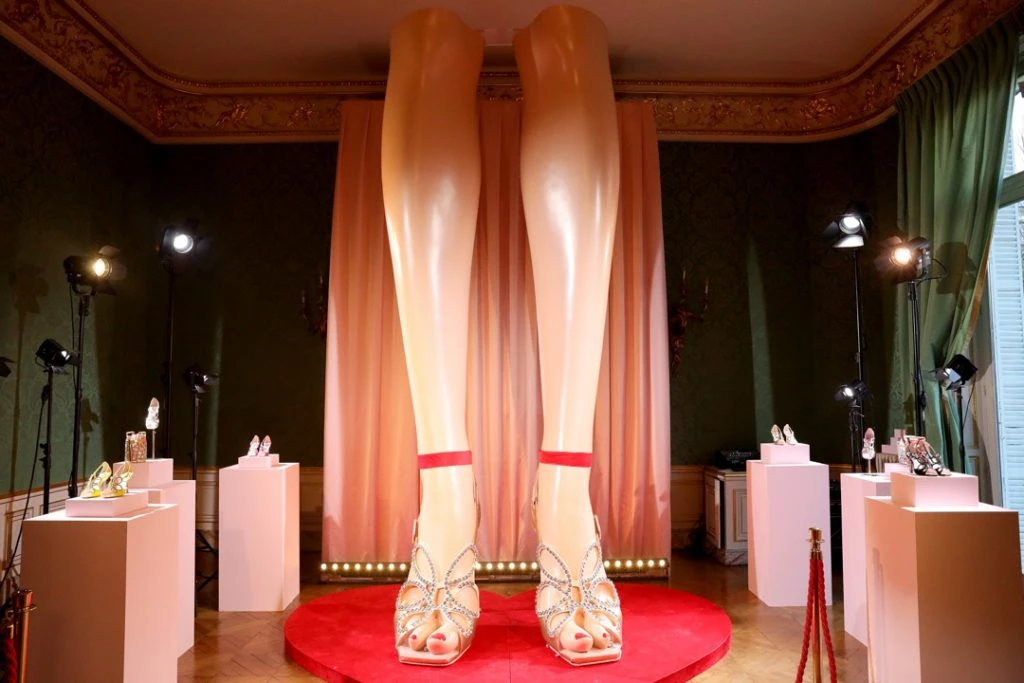 ROGER VIVIER ZAPATOS MUESTRA EN PARIS