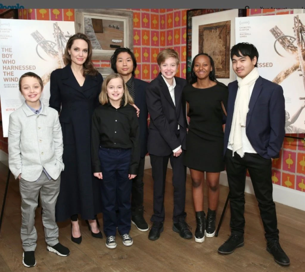 ANGELINA JOLIE HIJOS HIJAS