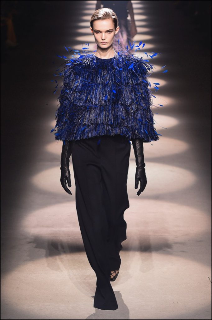 Show "Givenchy" como parte de la Semana de la Moda de París Ropa de mujer Otoño / Invierno 2020/2021 el 1 de marzo de 2020 en París, Francia.