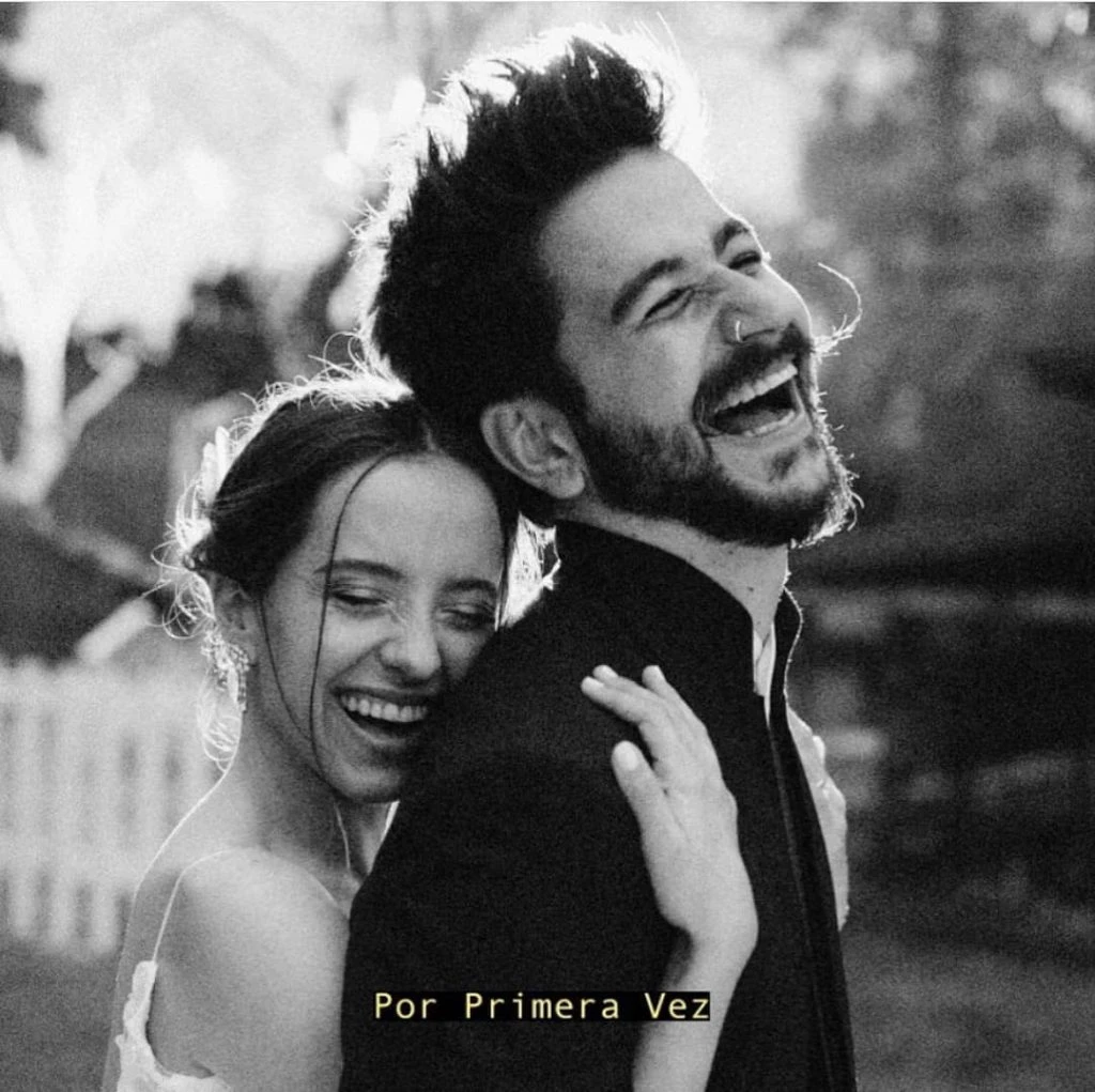 Camilo y Evaluna presentan "Por primera vez", una colaboración súper especial para ambos. 