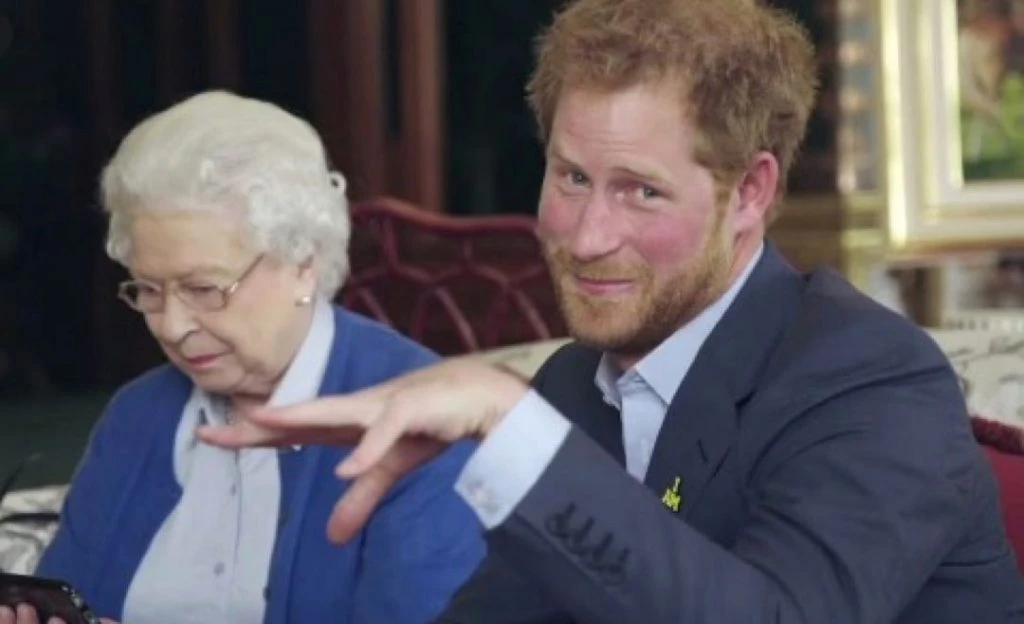 HARRY REINA ISABEL II REUNION INGLATERRA