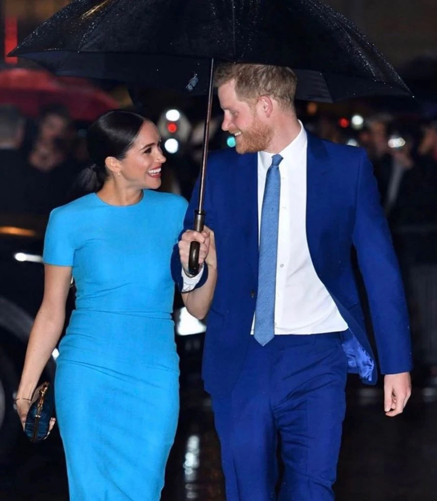 MEGHAN HARRY VUELTA LONDRES IG