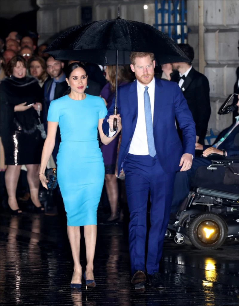 Meghan y Harry viajan a Los Angeles