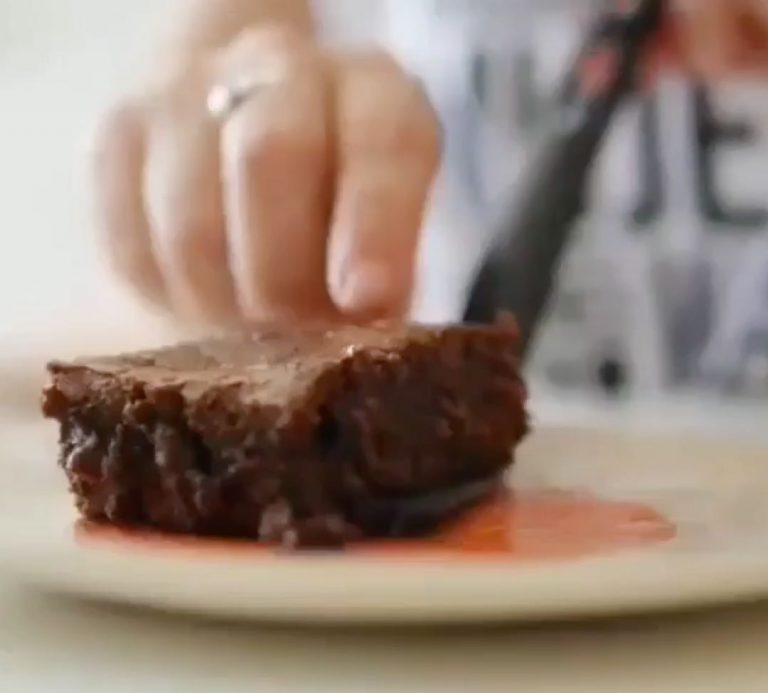 Cómo preparar un brownie casero (mejor que los de cajita) – Para Ti