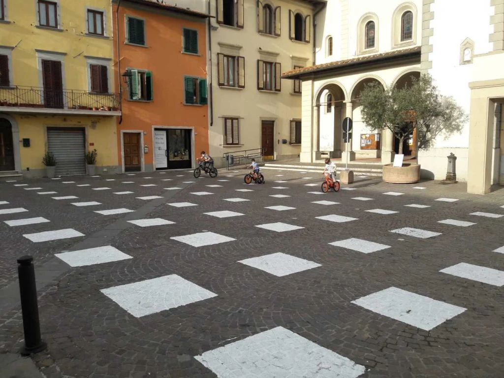 Piazza Giotto de Vicchio. Proyectos innovadores para chicos. Covid 19