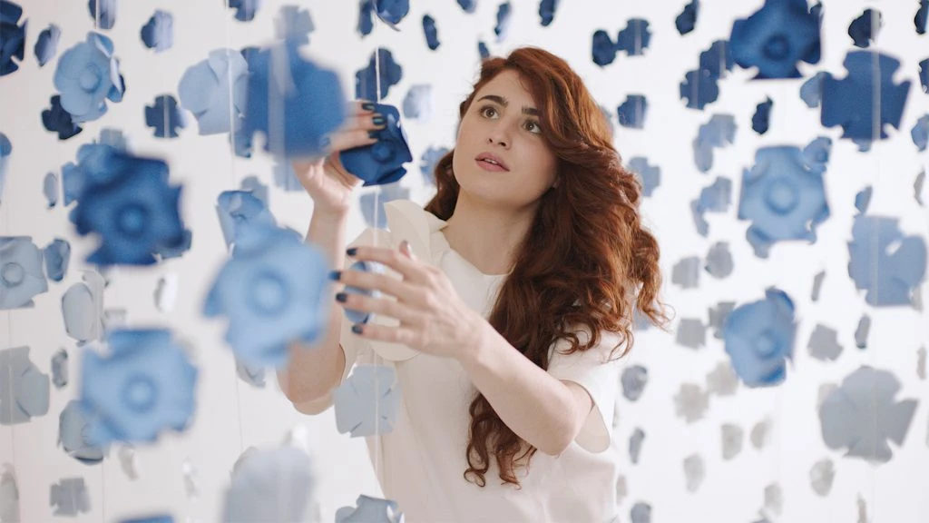 Koral Antolín. Flores de papel