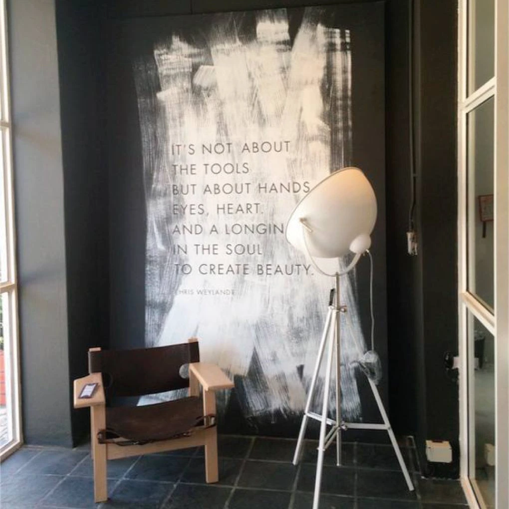 Paredes negras. Tendencia