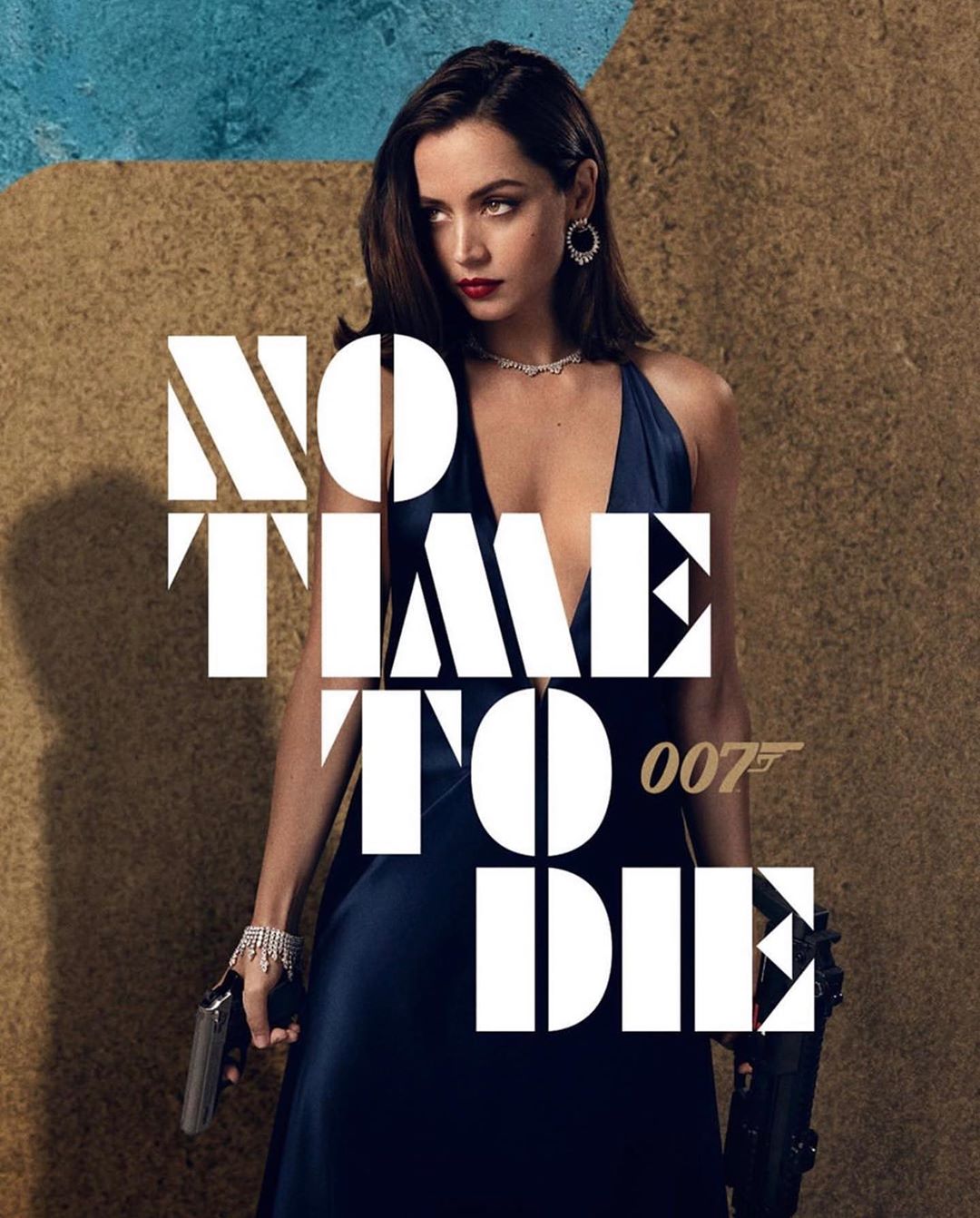 Ana De Armas Vestido James Bond