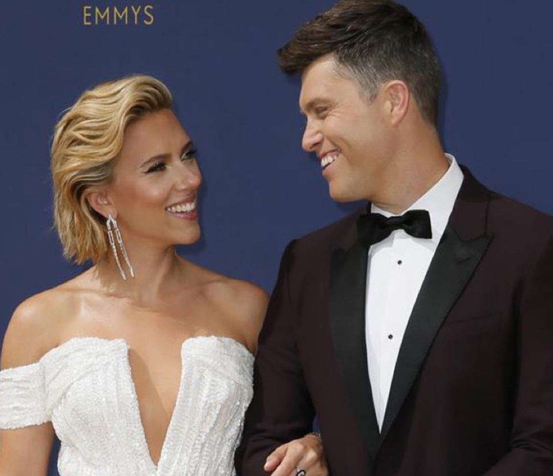 La actriz Scarlett Johansson se casó en secreto con Colin Jost