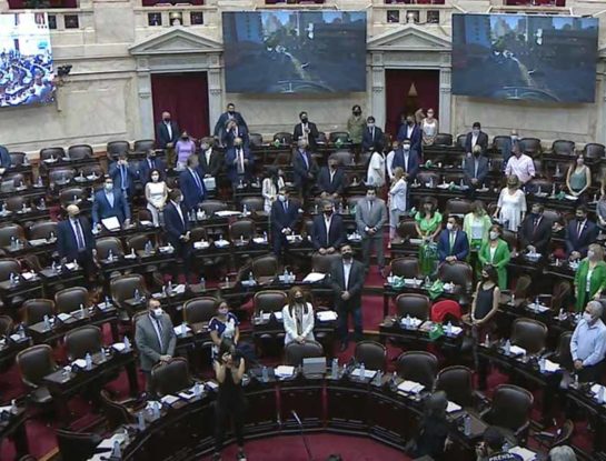 Los otros países del mundo donde el debate por el aborto divide a la sociedad