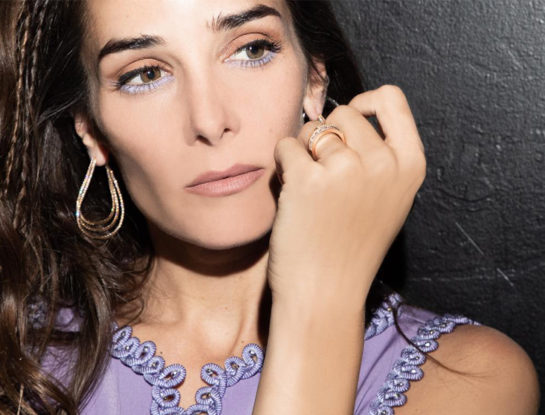 Fiel a su estilo, Juana Viale eligió un look hippie chic para su último programa