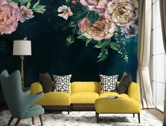 Las estampas con flores en las paredes enamoran a la decoración de interiores