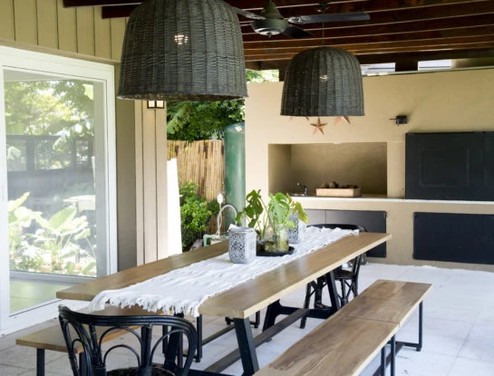 5 tips e ideas para decorar galerías y espacios exteriores