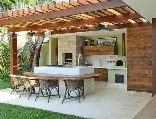 Temporada de aire libre: 12 diseños de pérgolas que quedan impecables en cualquier jardín