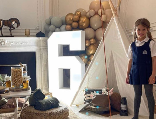 Wanda Nara llevó el glamping a su mansión parisina para festejar el cumpleaños de Francesca