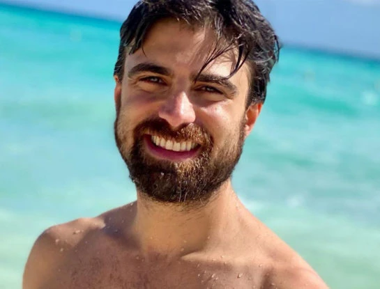 Quién es Santiago Ramundo, el actor que está de novio con Sofía Pachano: galán de telenovelas, triunfa en México y tuvo un romance con una famosa