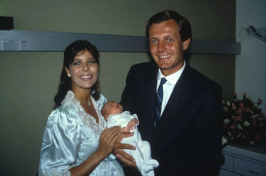 La historia de amor de Carolina de Mónaco y Stéfano Casiraghi