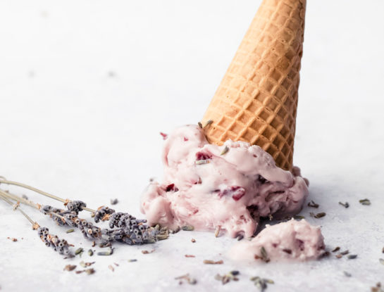 Helados veganos: dos recetas súper ricas y saludables para los días de mucho calor