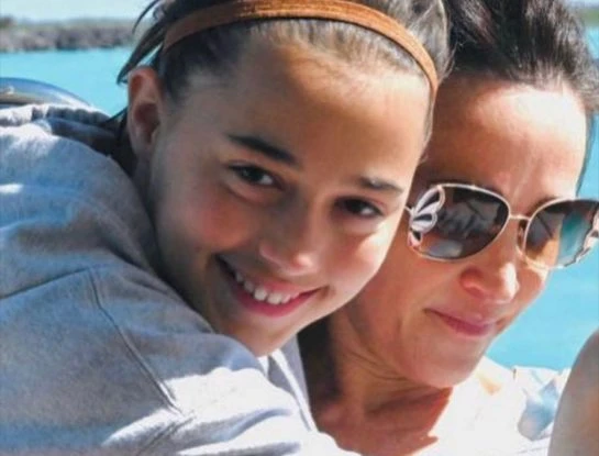 Enterate cuál es la pasión que comparten Vero Lozano y su hija Antonia en vacaciones