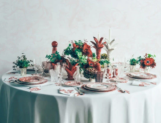 Dior decora la mesa para celebrar San Valentín con todo su estilo