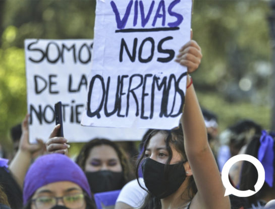 "Por Ellas", el libro que recopila 10 años de informes de femicidios en Argentina