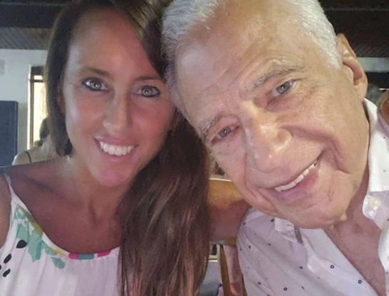 Ya se conoce el sexo del bebé del Dr Cormillot y Estefanía Pasquini, pero hay conflicto con el nombre