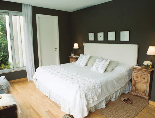Una habitación con vista al jardín: el dormitorio soñado de una estilista de decoración
