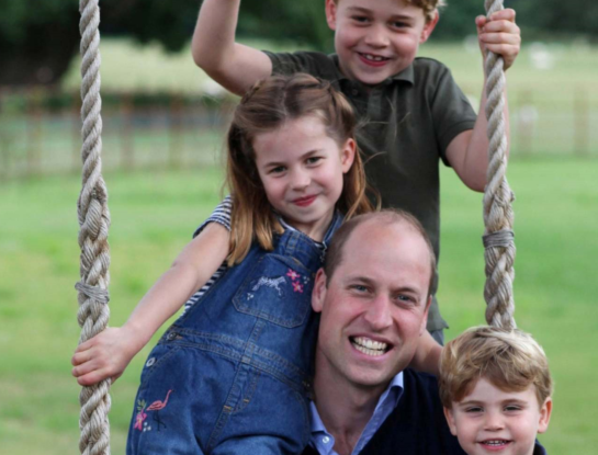 El homenaje de los hijos del príncipe William a su abuela Diana en el Día de la Madre