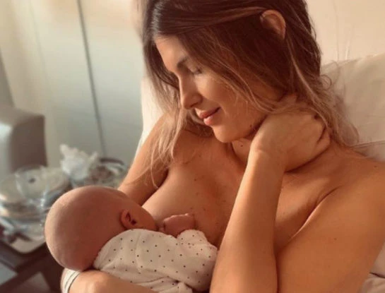 Para emocionarse... Mery del Cerro recordó el momento en que dio a luz a Cala