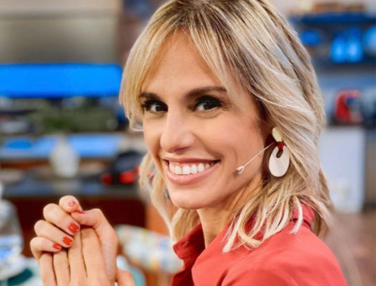 Mariana Fabbiani tiene la prenda it del otoño 2021 (y en el color indicado)