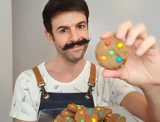 Galletitas confitadas, la receta de Agustín Oberto, perfecta para preparar con los chicos