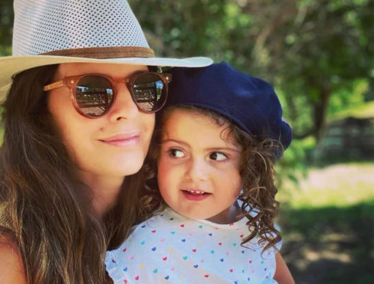 Isabel Macedo comparte la  receta (muy fácil) de los muffins de verdura que prepara para su hija Belita